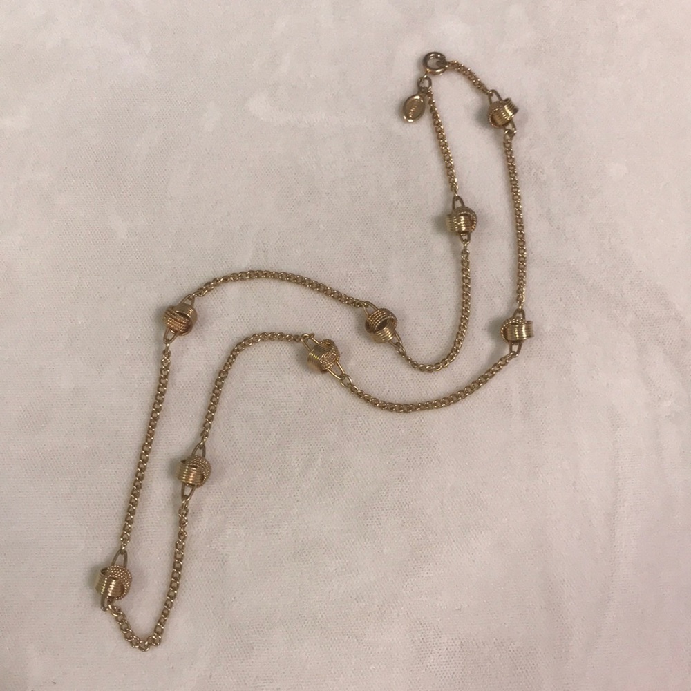 Avon Vintage Necklace